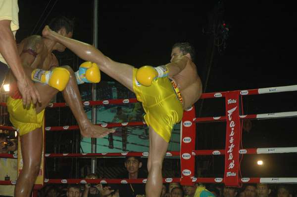 fighting-gym_kickbox01